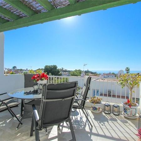 Amazing 3 Bedroom Townhouse In Nerja Exterior photo